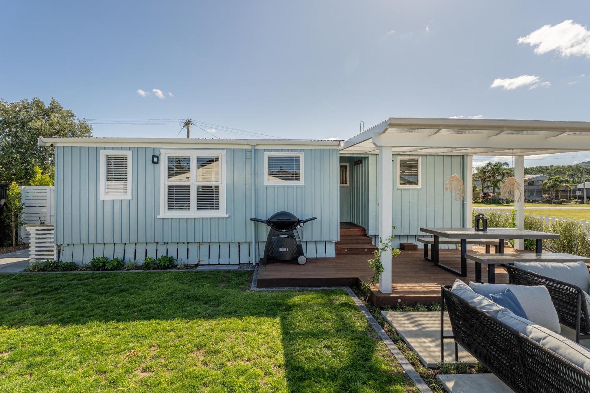 Blue Belle Cottage Whitianga Exterior photo
